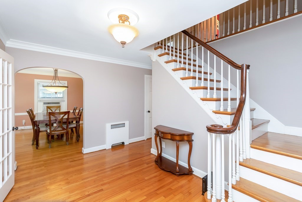 471 Trafton Road Springfield, MA 01108 - Photo 4 of 42
