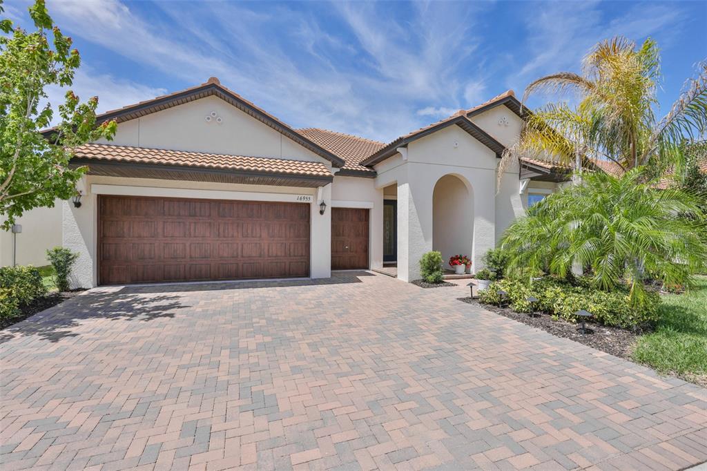 16955 Scuba Crest Street Wimauma, FL 33598 - Photo 2 of 59