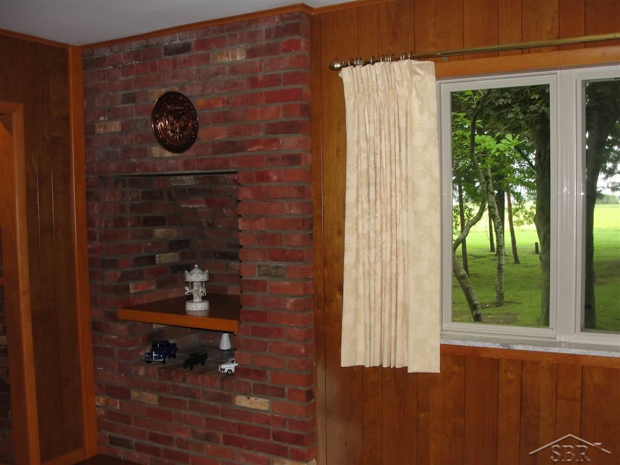 6235 Pierce Road Freeland, MI 48623 - Photo 14 of 43 31358118-13.JPG