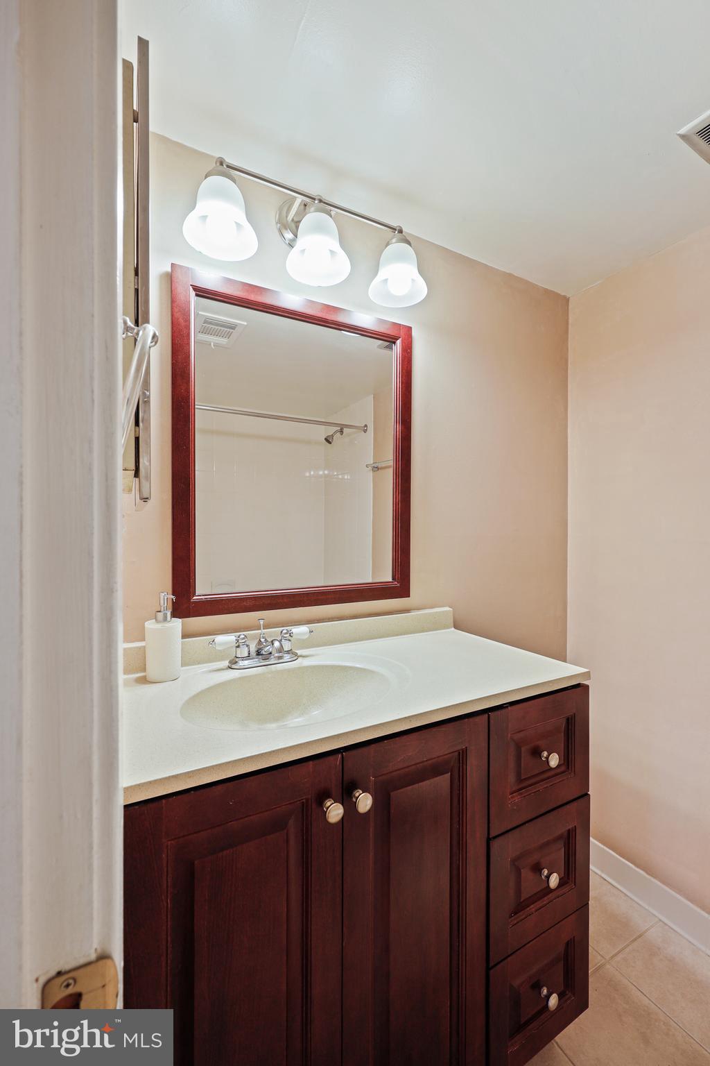 5705 Harpers Farm Road, Unit E Columbia, MD 21044 - Photo 16 of 23 Gallery Image 16