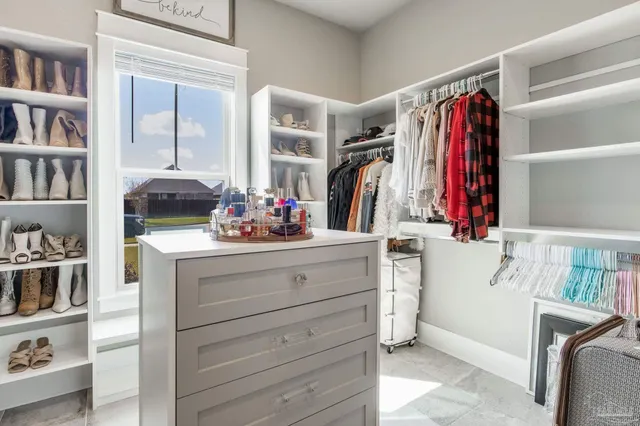 $699,900 | 2420 Meeting Street, Cantonment, FL 32533