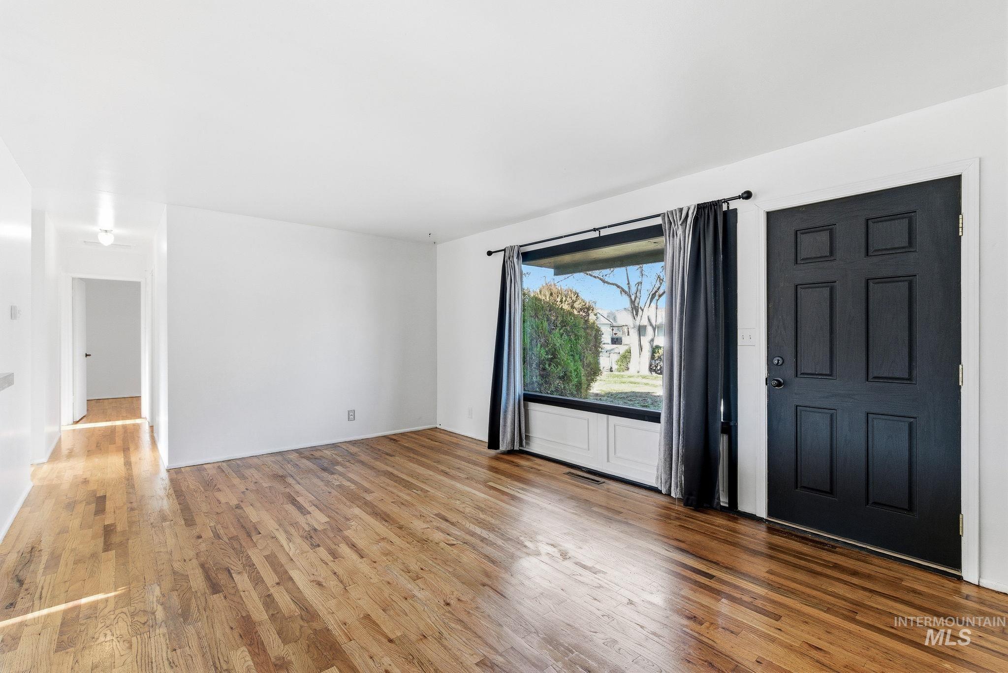 5603 West Edson Street Boise, ID 83705 - Photo 11 of 43 Entryway with light wood-type flooring