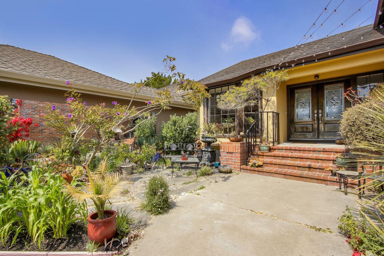 2319 Burning Tree Road Half Moon Bay, CA 94019 - Photo 7 of 44 Gallery Image 7