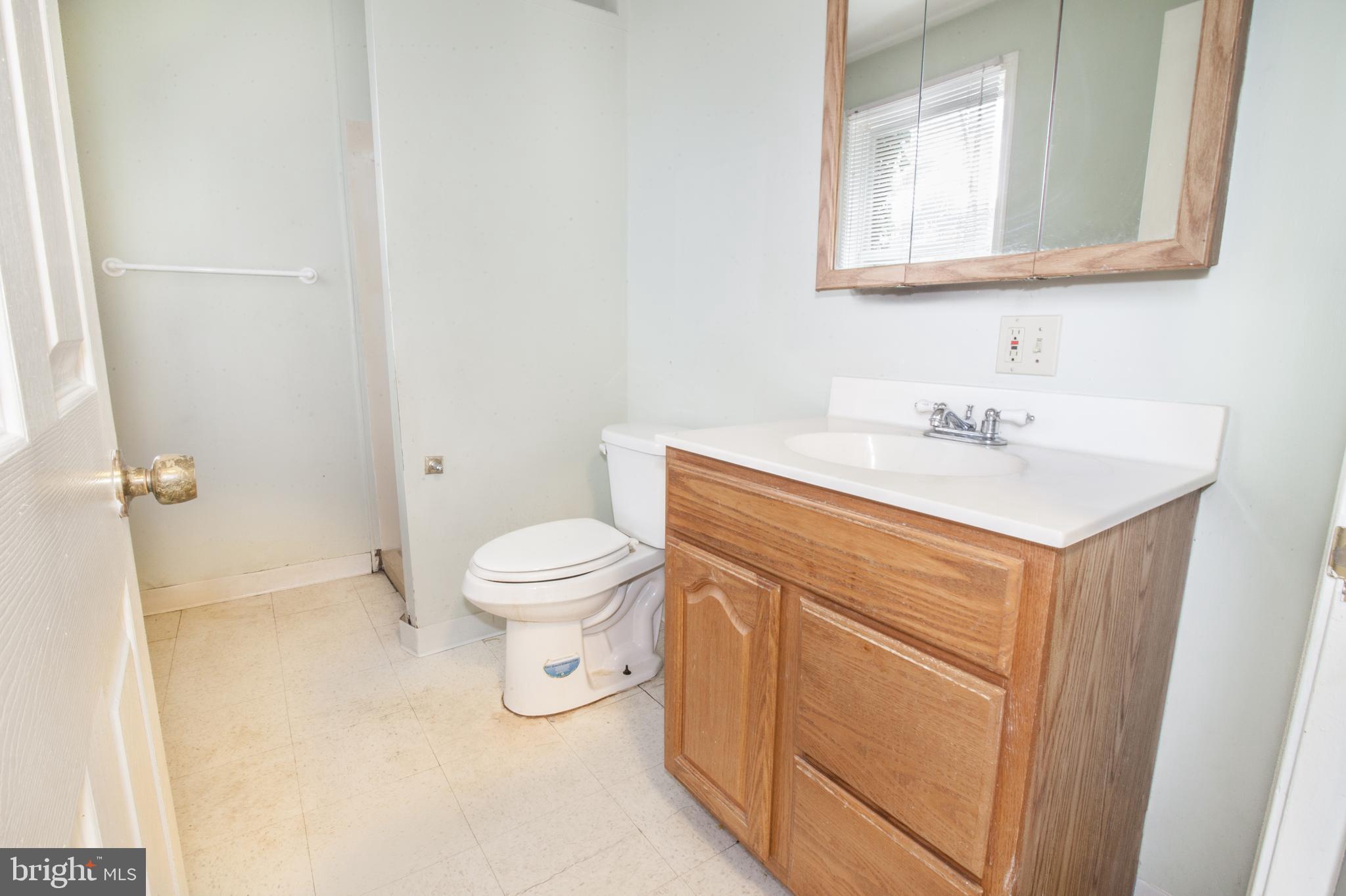 3639 Roland Avenue Baltimore, MD 21211 - Photo 10 of 28 Gallery Image 10