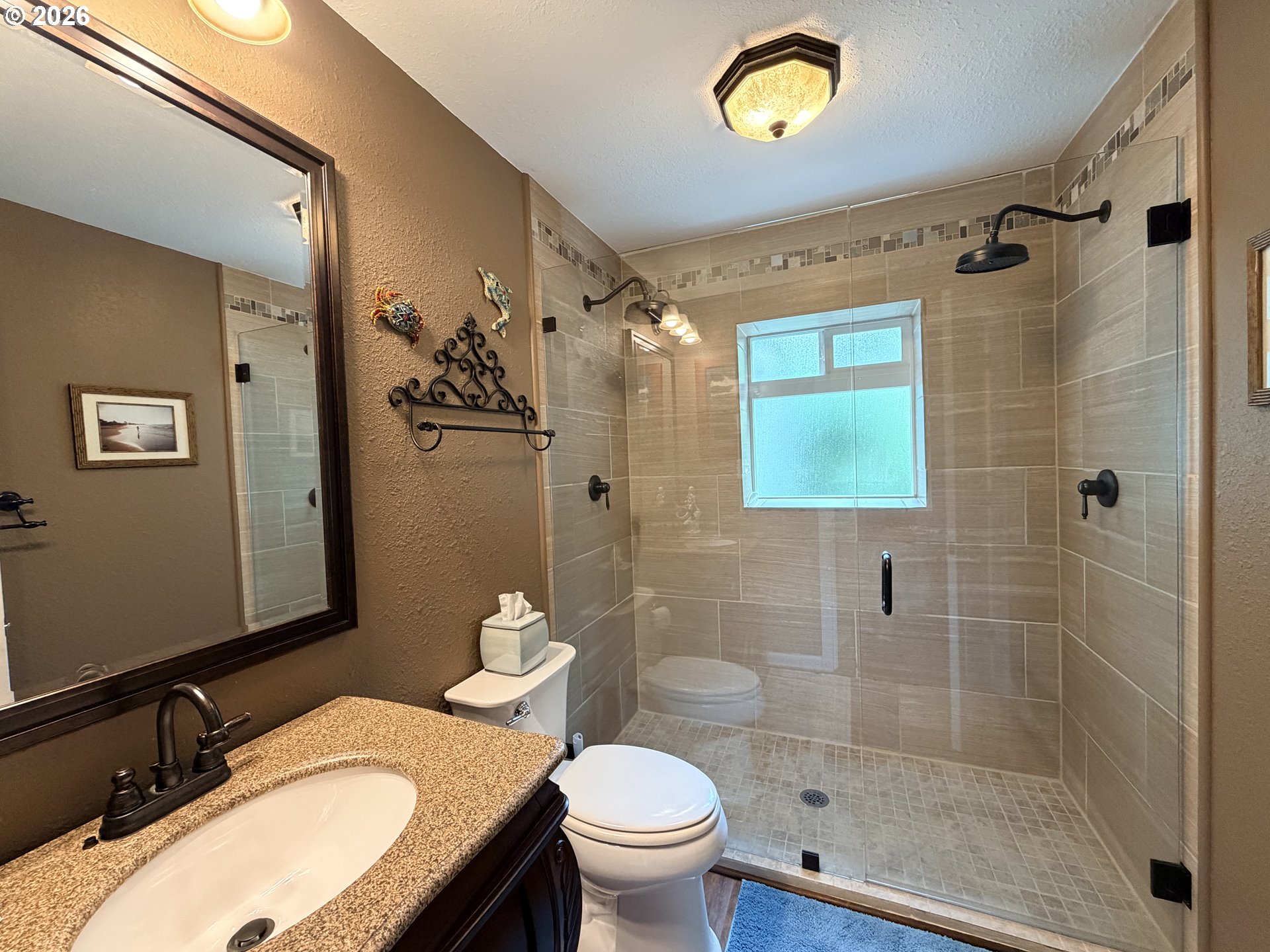 2260 Arthur Drive Reedsport, OR 97467 - Photo 17 of 36 Bedroom