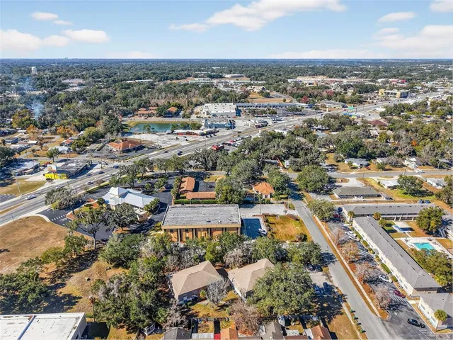 $500,000 | 643 West Oak Terrace Drive, Unit B1 B2 B3 B4, Leesburg, FL 34748