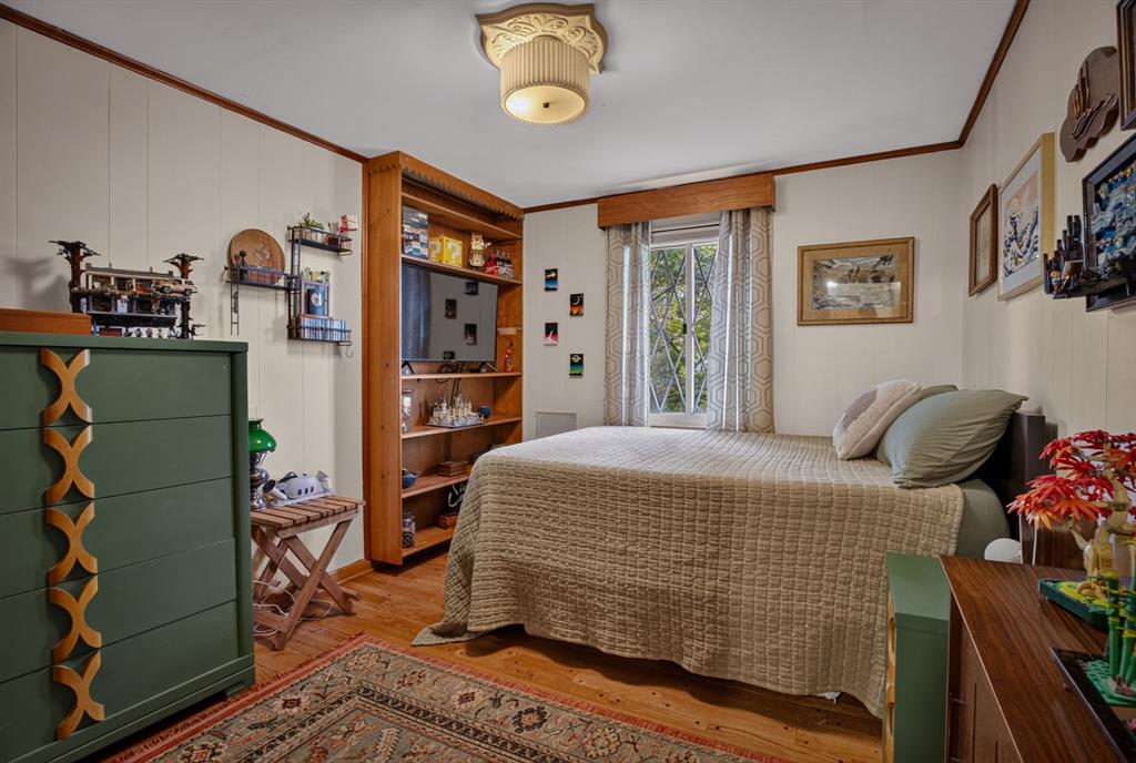 1304 Cochran Road Pittsburgh, PA 15243 - Photo 17 of 36 Gallery Image 17