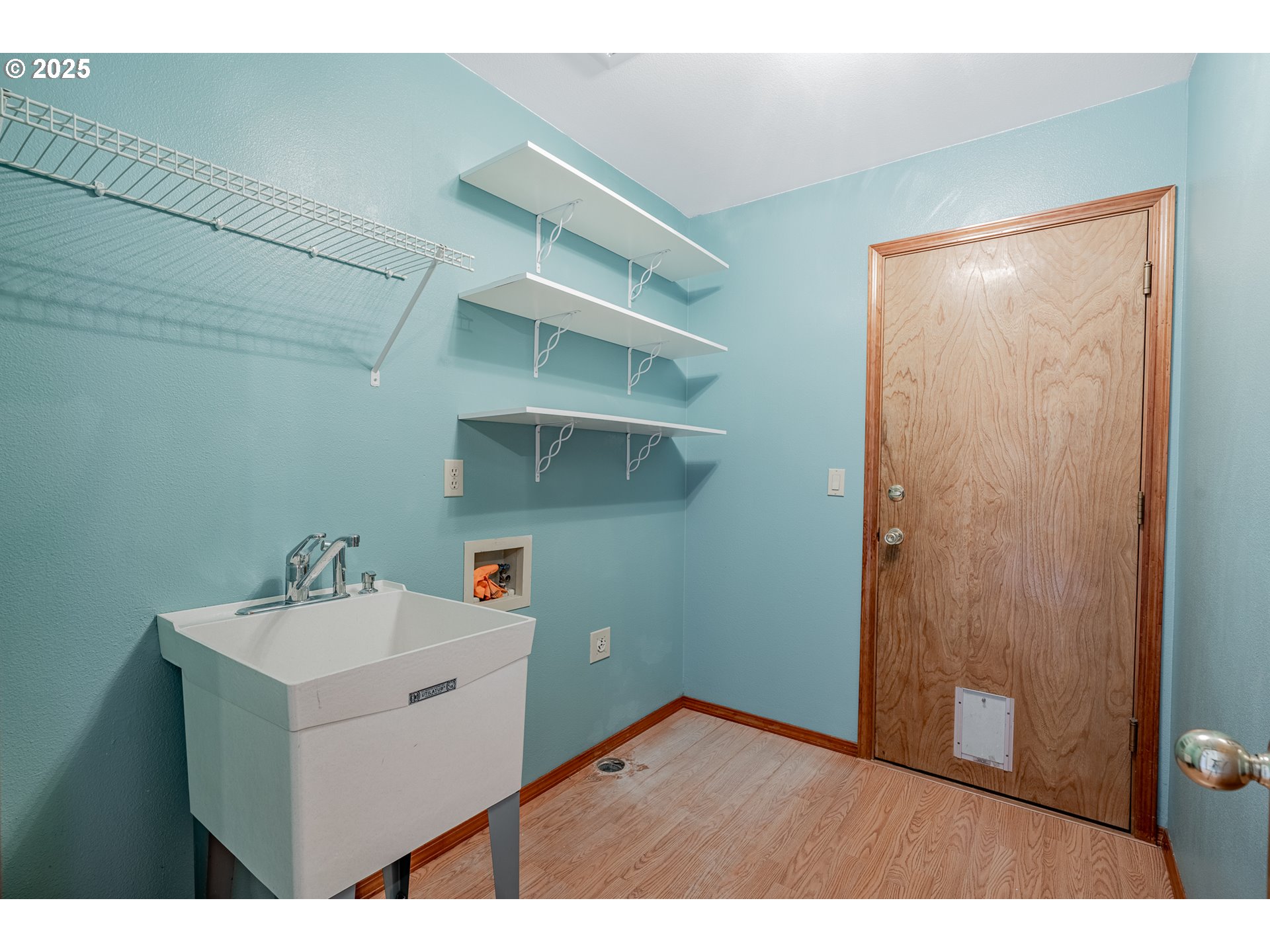 2688 Southwest Willowbrook Avenue Gresham, OR 97080 - Photo 17 of 47