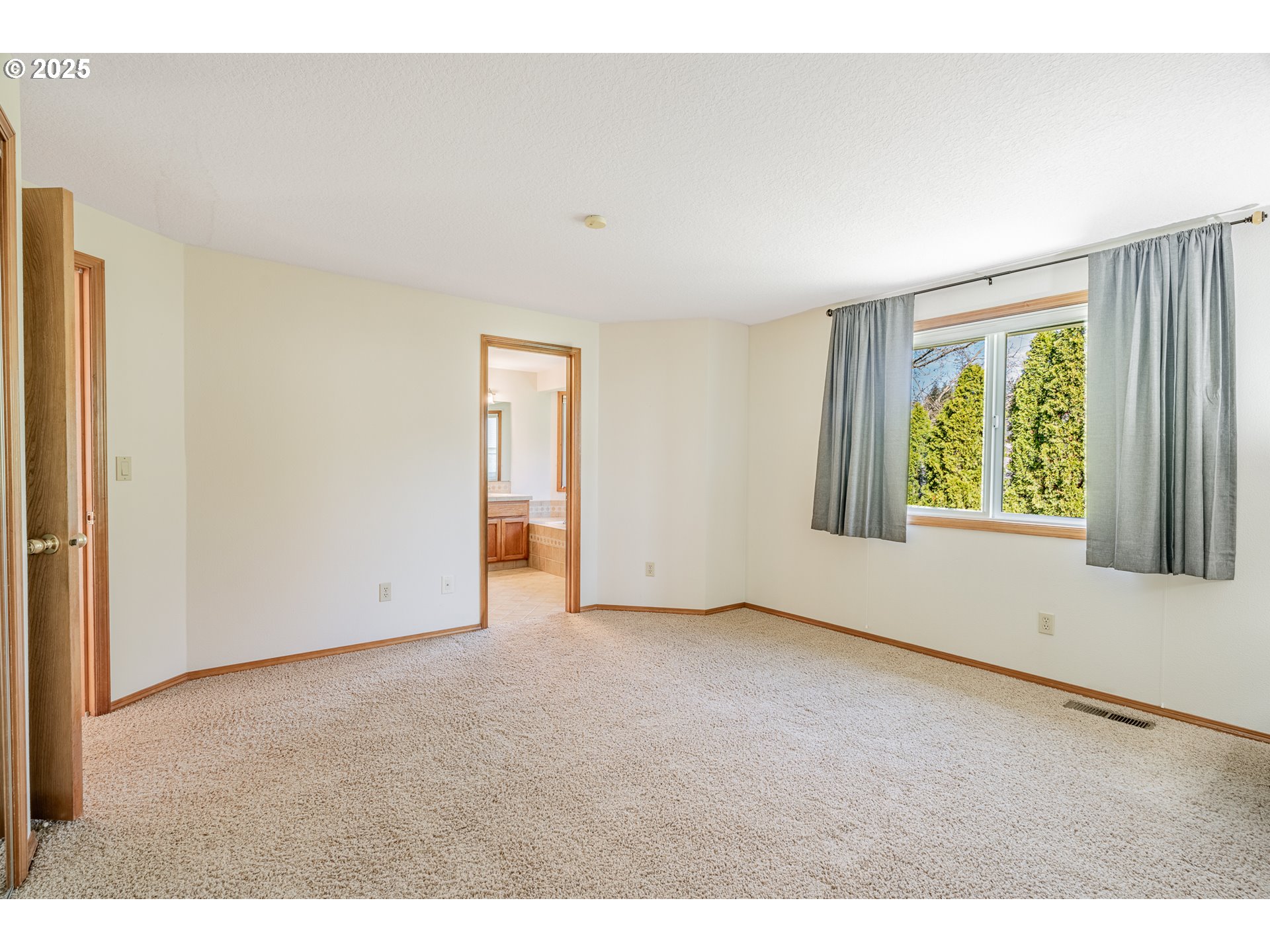 2688 Southwest Willowbrook Avenue Gresham, OR 97080 - Photo 29 of 47