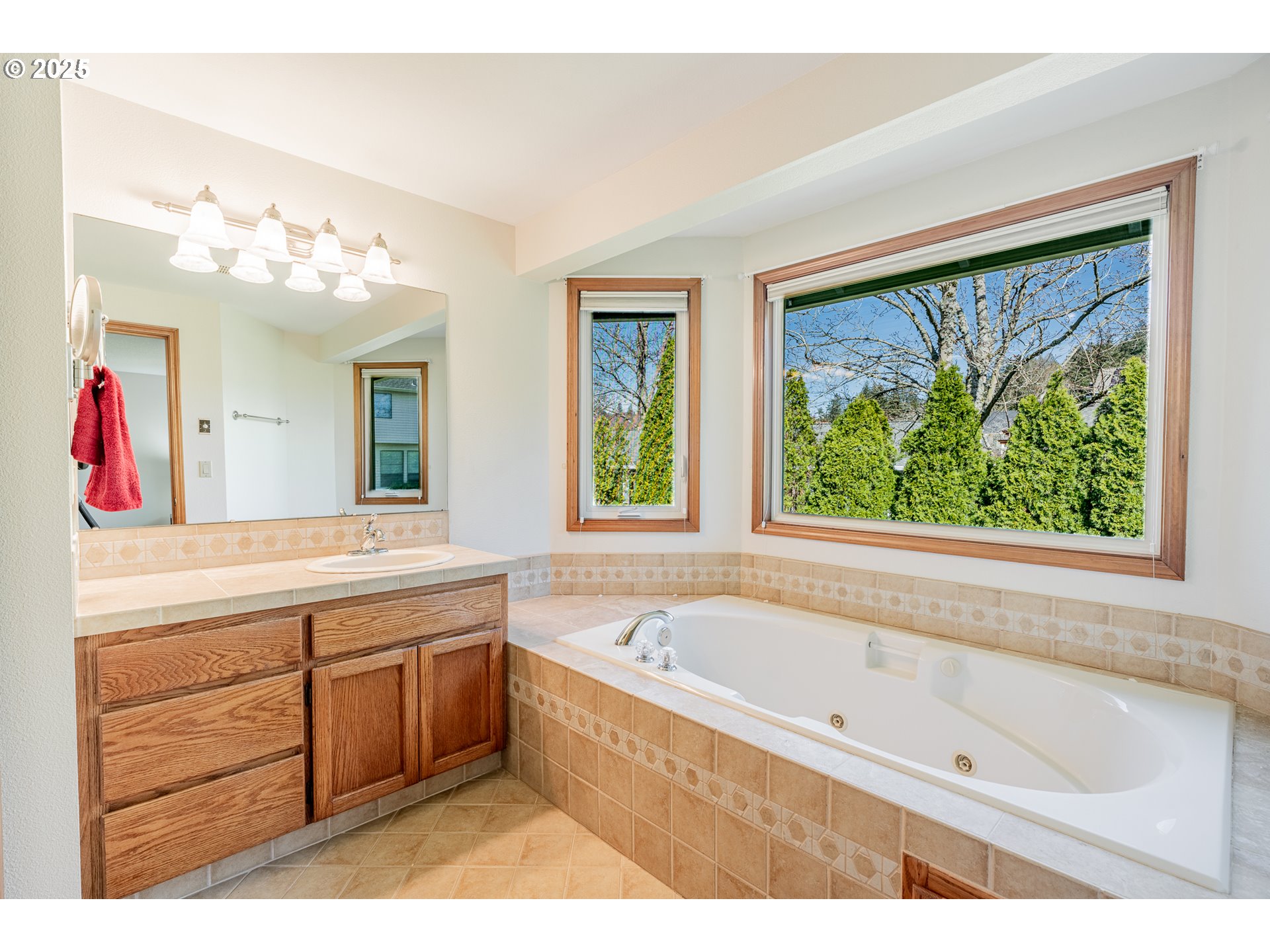 2688 Southwest Willowbrook Avenue Gresham, OR 97080 - Photo 30 of 47