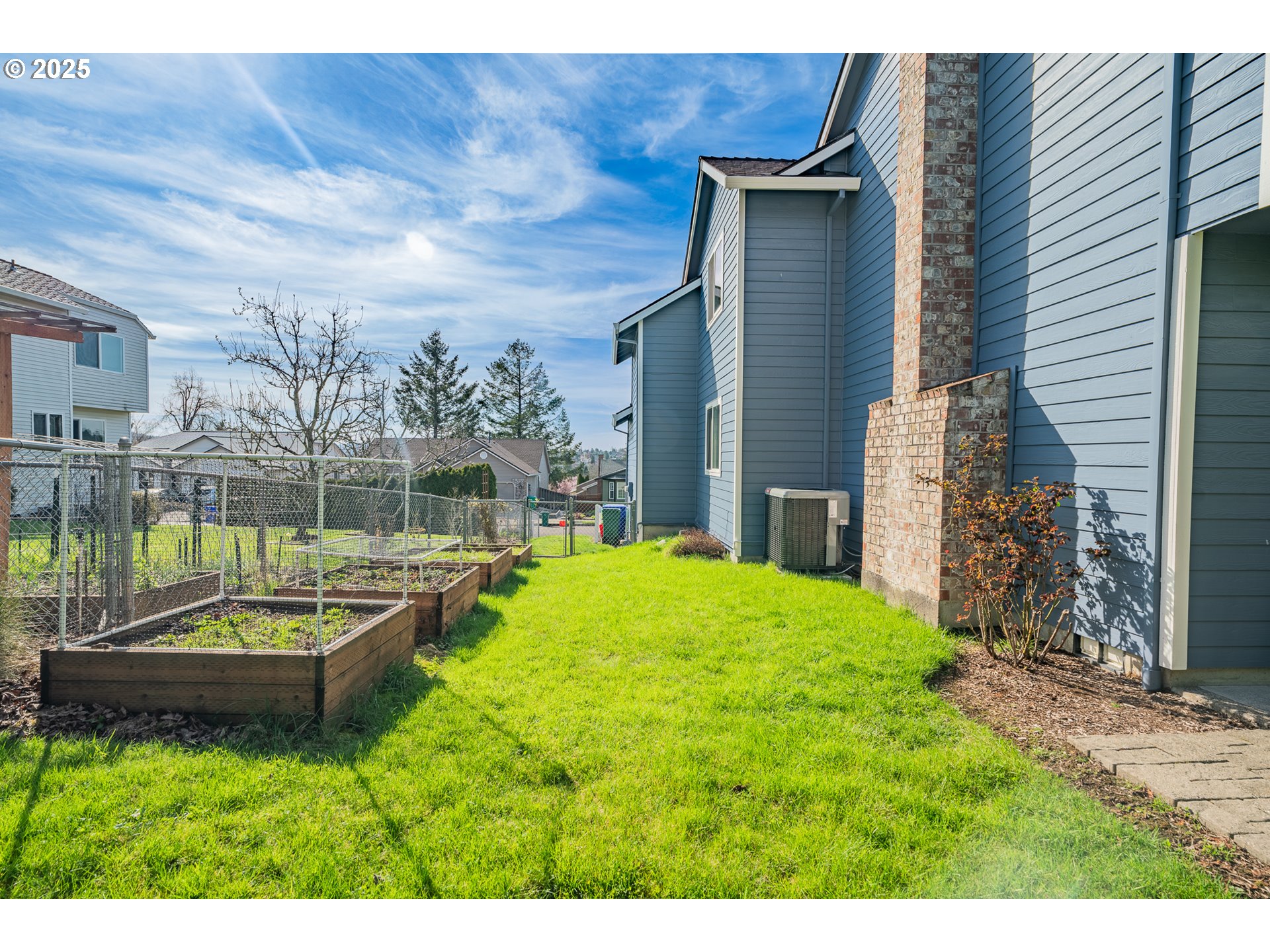 2688 Southwest Willowbrook Avenue Gresham, OR 97080 - Photo 37 of 47