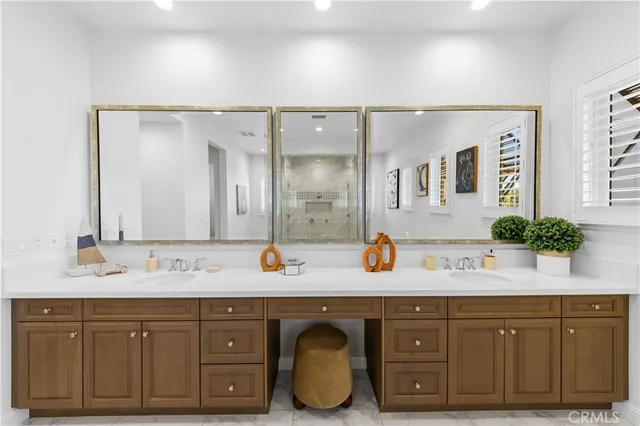 $5,498,000 | 111 Great Oak, Irvine, CA 92602