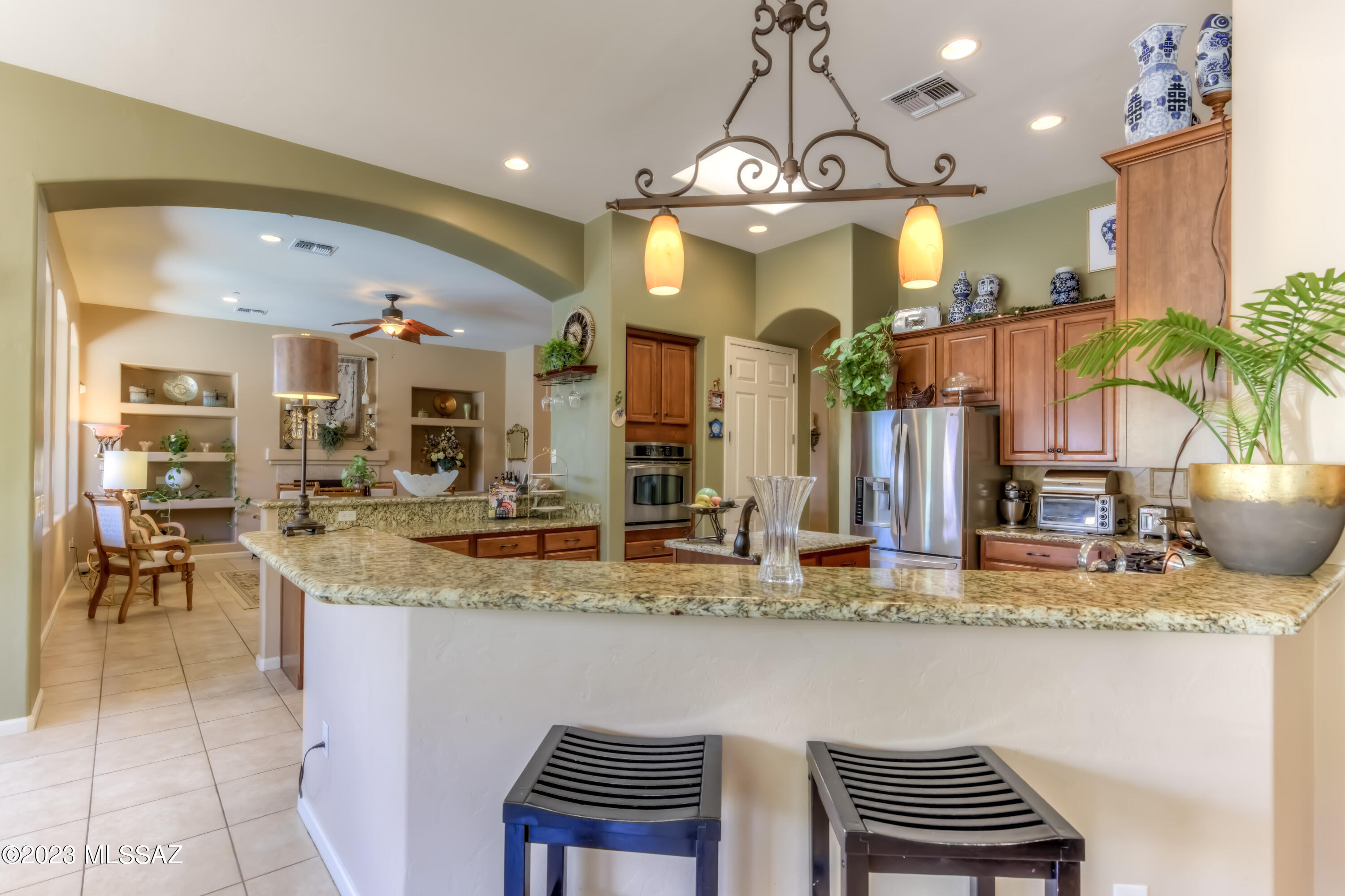 12742 North Yellow Bird Road Oro Valley, AZ 85755 - Photo 16 of 42