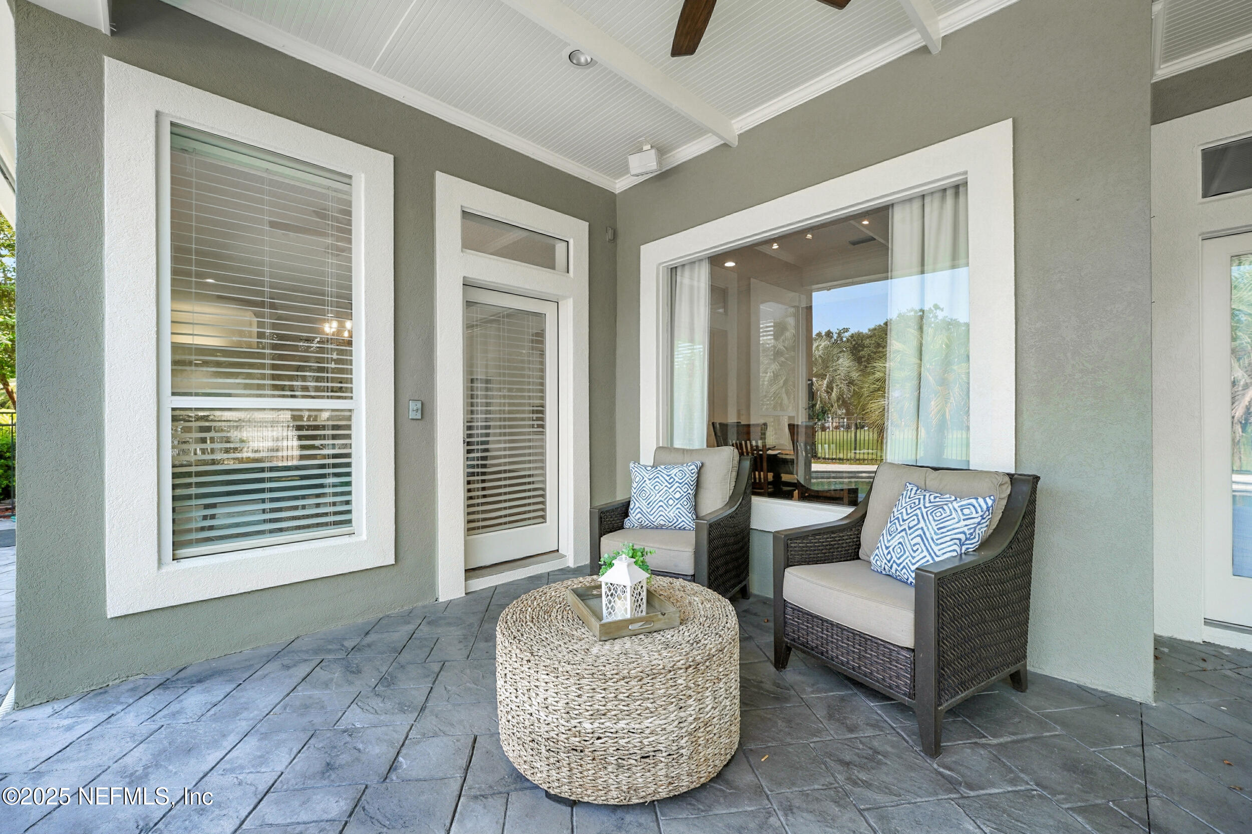 3743 Cricket Cove Road East Jacksonville, FL 32224 - Photo 35 of 55 a living room with furniture and a window