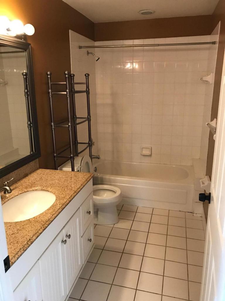 6159 Adams Street Jupiter, FL 33458 - Photo 2 of 13 Bathroom