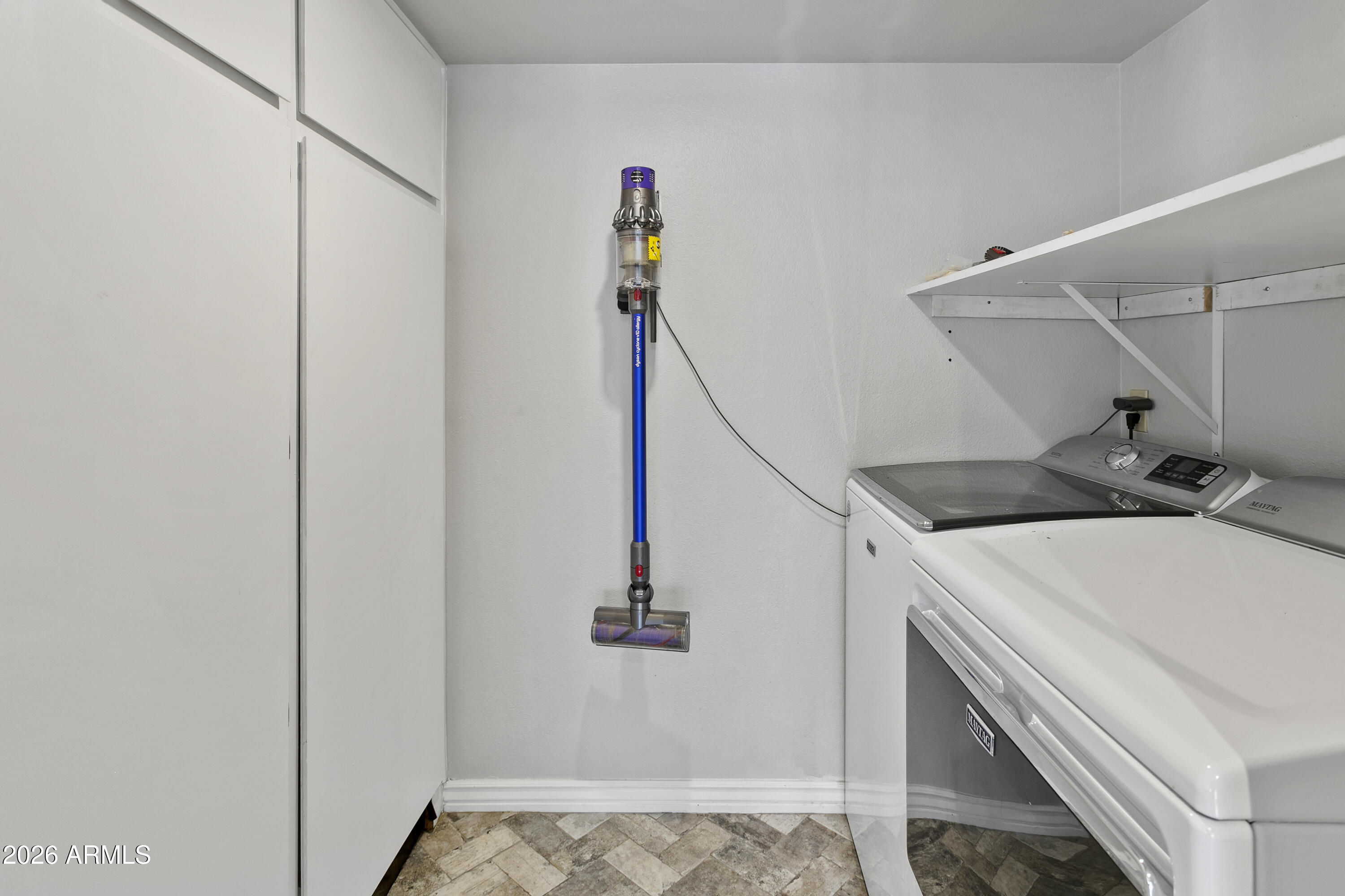 628 East Boca Raton Road Phoenix, AZ 85022 - Photo 22 of 30 Laundry Room
