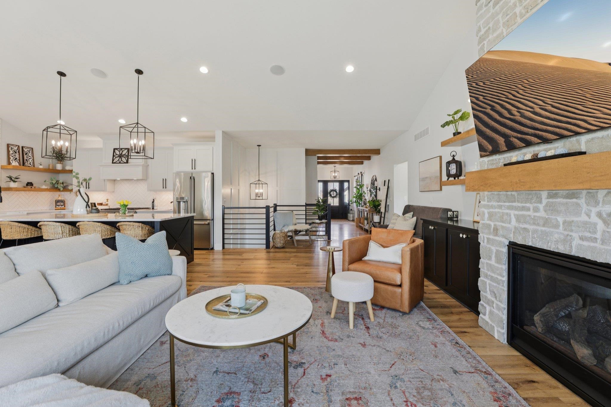 1111 Reese Trail Waunakee, WI 53597 - Photo 14 of 65