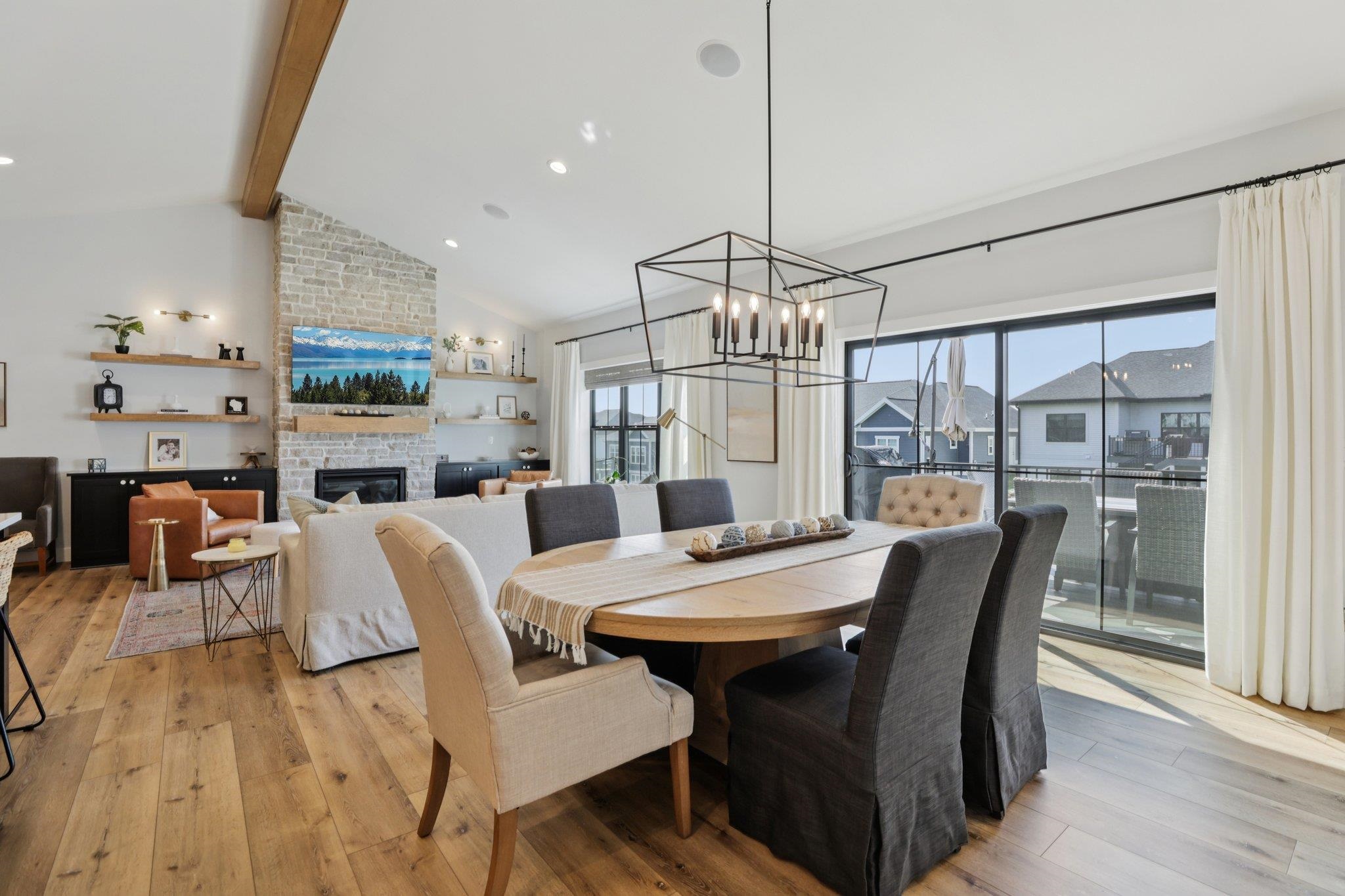 1111 Reese Trail Waunakee, WI 53597 - Photo 15 of 65