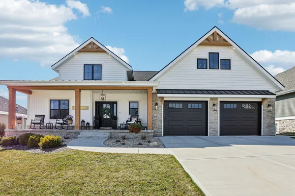 $999,900 | 1111 Reese Trail, Waunakee, WI 53597
