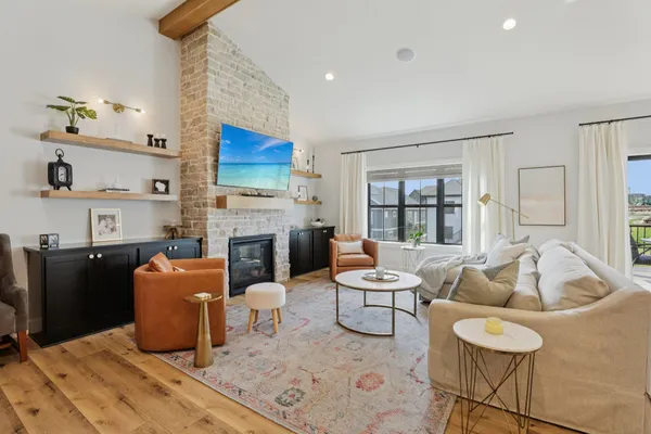 $999,900 | 1111 Reese Trail, Waunakee, WI 53597