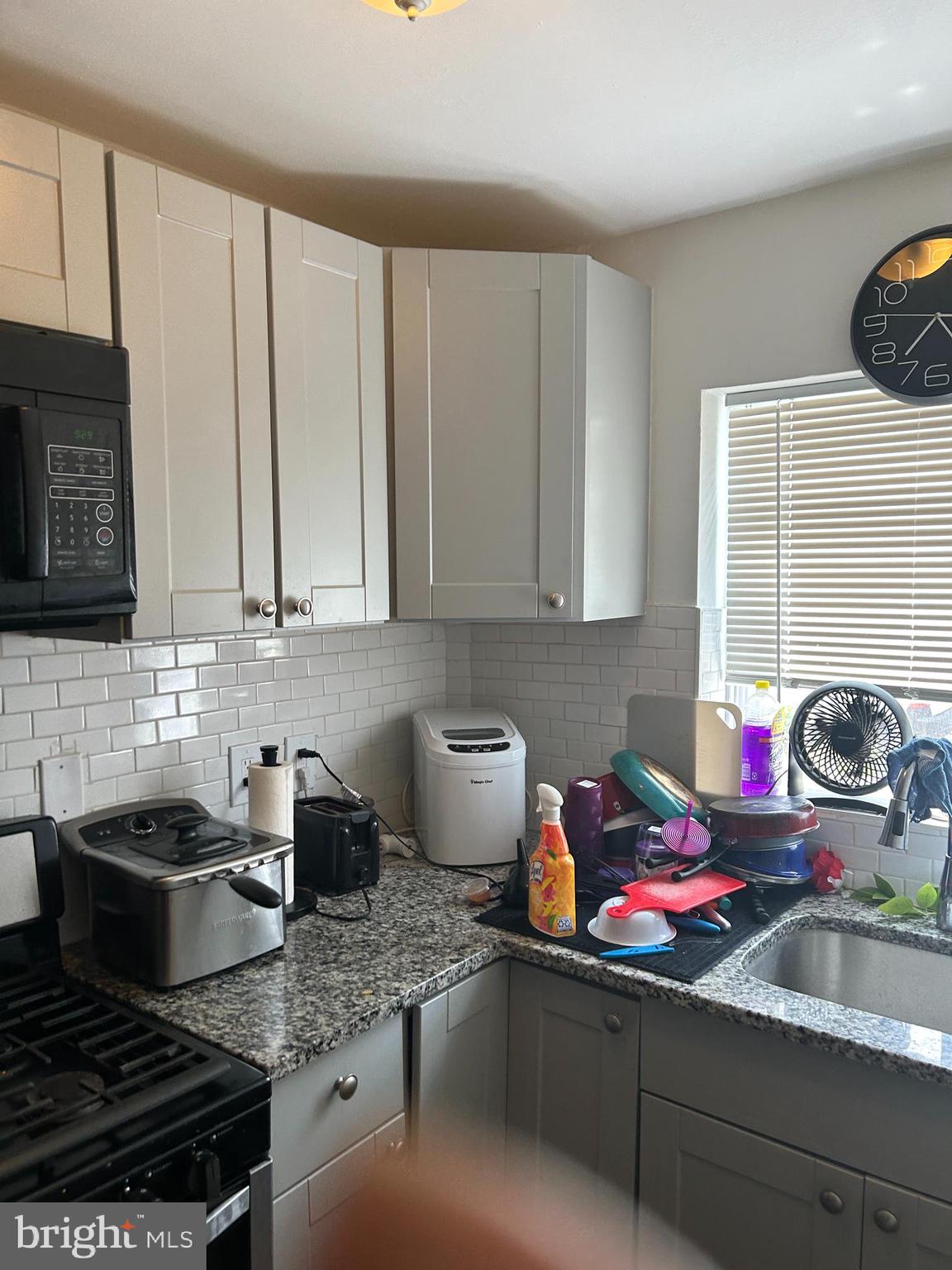 538 Snowden Road Upper Darby, PA 19082 - Photo 8 of 13