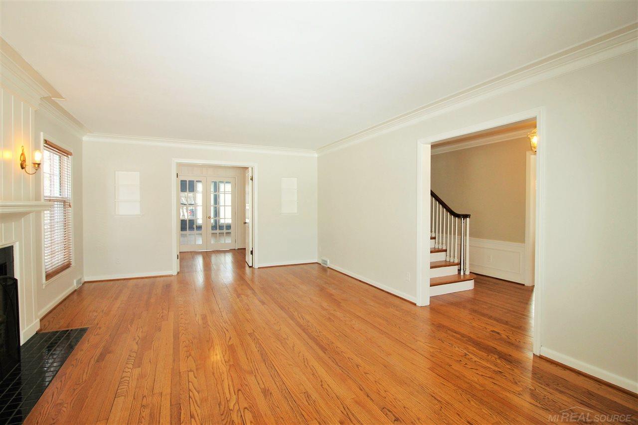 1173 Whittier Road Grosse Pointe Park, MI 48230 - Photo 9 of 83