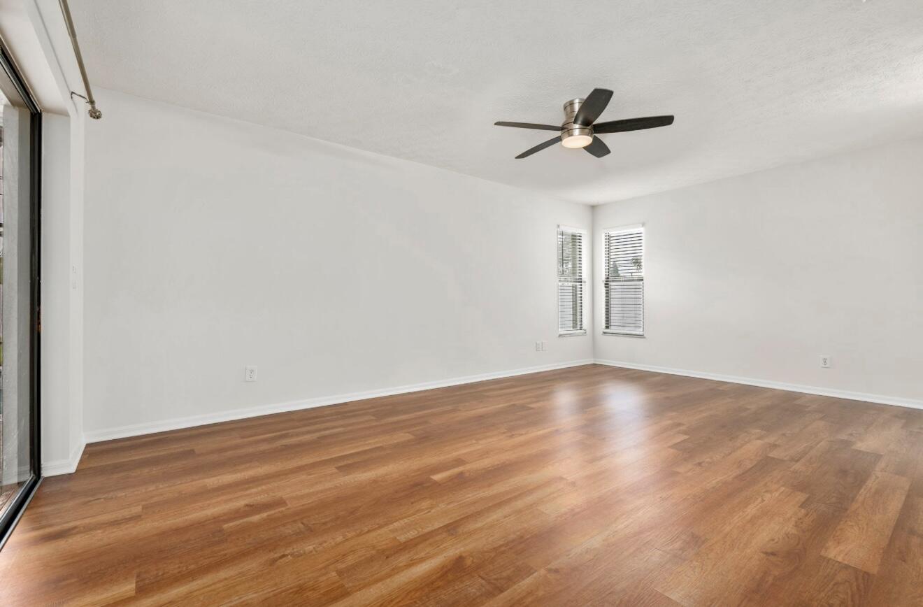 560 Southwest Undallo Road Port St. Lucie, FL 34953 - Photo 13 of 31 560 SW Undallo Rd