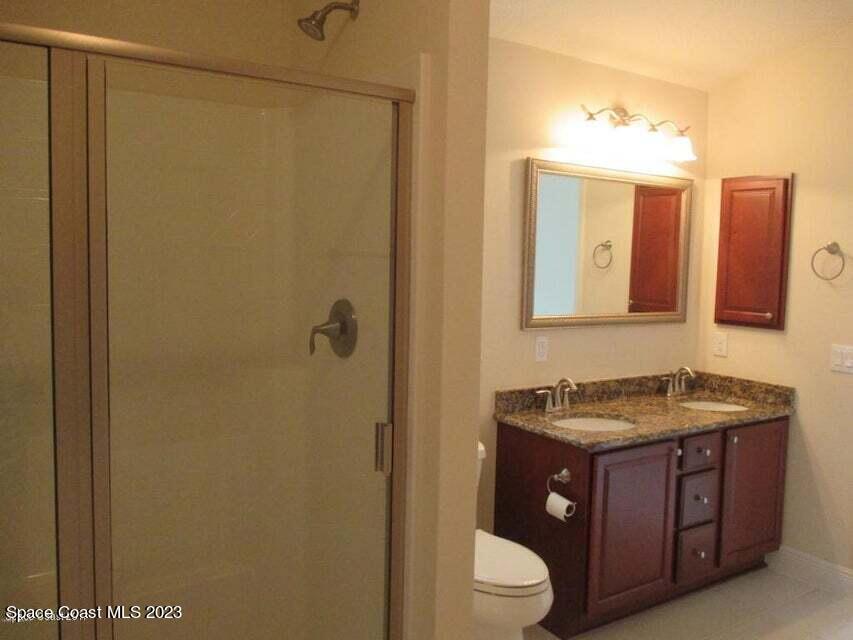 151 Secret Drive Melbourne, FL 32904 - Photo 14 of 19 Master Bath