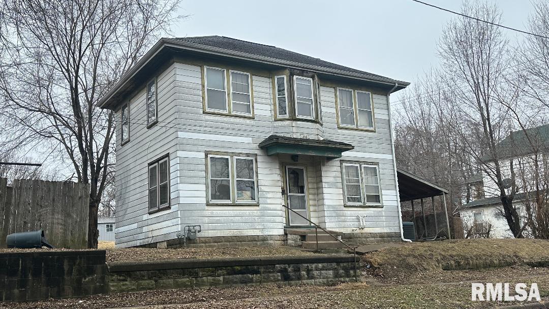 530 Lind Street Quincy, IL 62301 - Photo 2 of 5