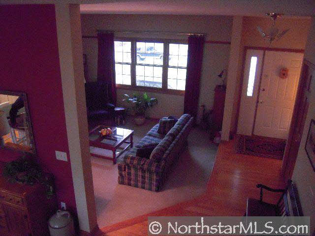 1085 McKnight Road South St. Paul, MN 55119 - Photo 4 of 10 Gallery Image 4