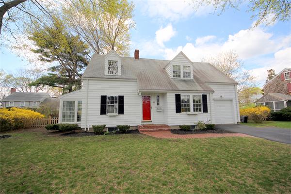 25 Hereford Road Marblehead, MA 01945 - Photo 1 of 18 Gallery Image 1