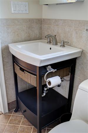 25 Hereford Road Marblehead, MA 01945 - Photo 11 of 18 Gallery Image 11