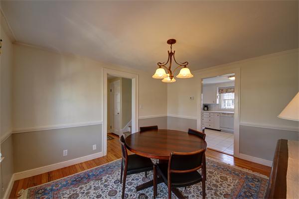 25 Hereford Road Marblehead, MA 01945 - Photo 6 of 18 Gallery Image 6