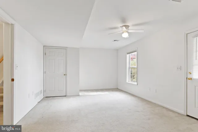 $343,900 | 6366 Galleon Drive, Mechanicsburg, PA 17050