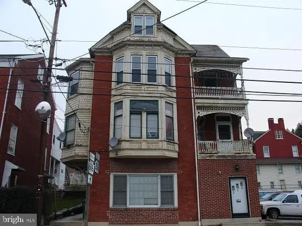 $875 | 115 North Main Street, Unit 1, Shrewsbury, PA 17361