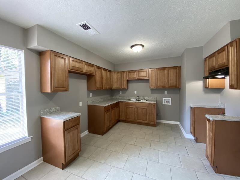 3399 Beech Grove Road Memphis, TN 38118 - Photo 3 of 8