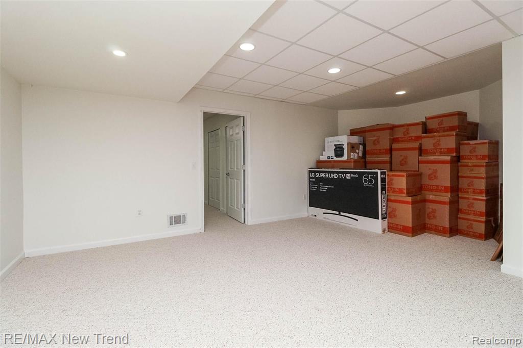 24319 Homestead Court Novi, MI 48374 - Photo 43 of 48