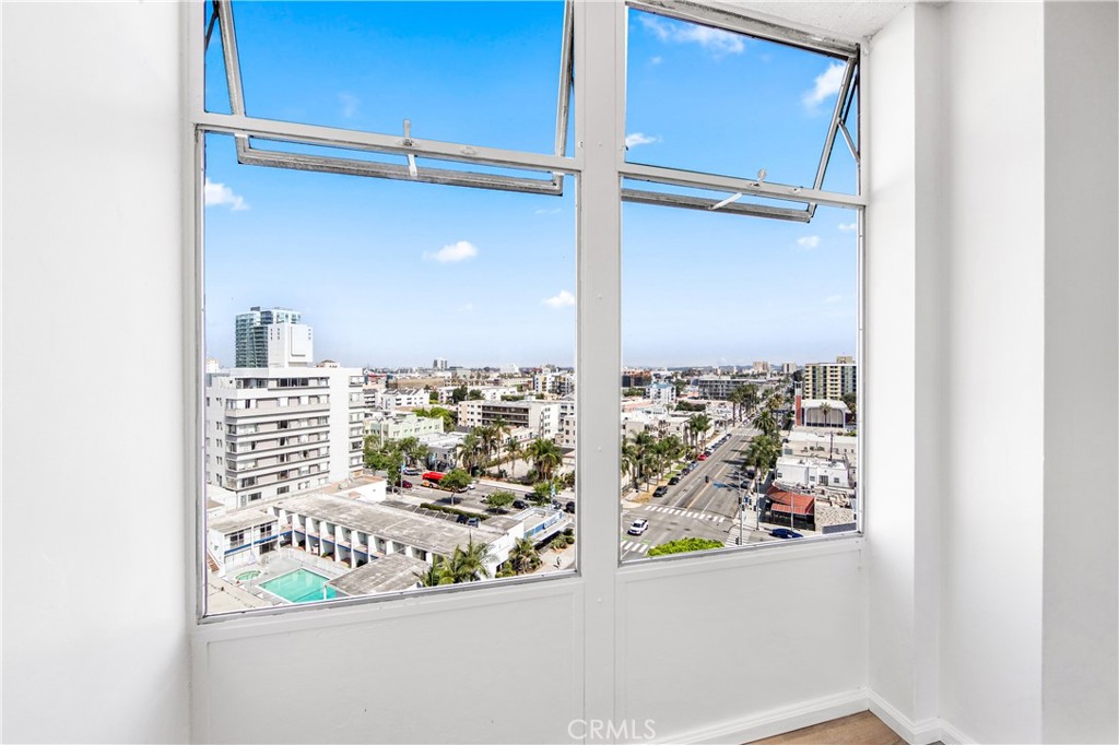 100 Atlantic Avenue, Unit 1005 Long Beach, CA 90802 - Photo 13 of 19 a view of a balcony with city view