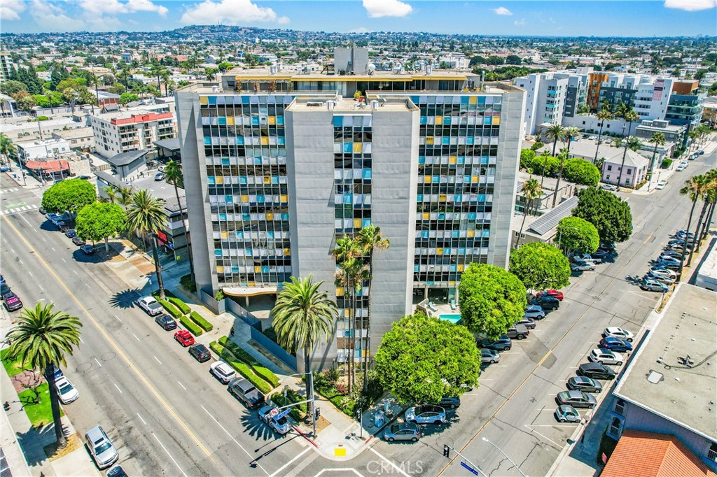 100 Atlantic Avenue, Unit 1005 Long Beach, CA 90802 - Photo 18 of 19 an aerial view of city