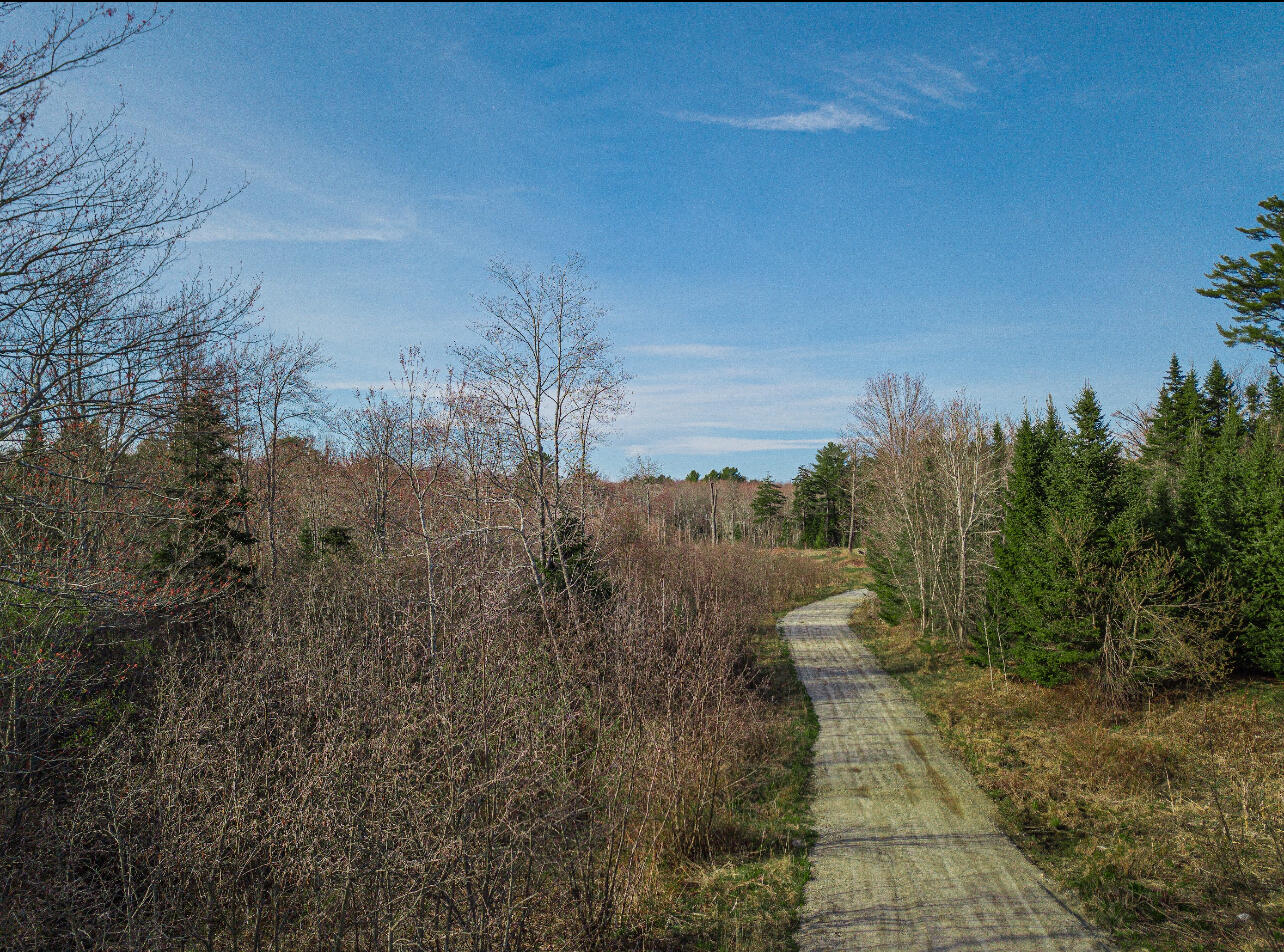 40 Smiling Acres Drive Freeport, ME 04032 - Photo 19 of 26 image0