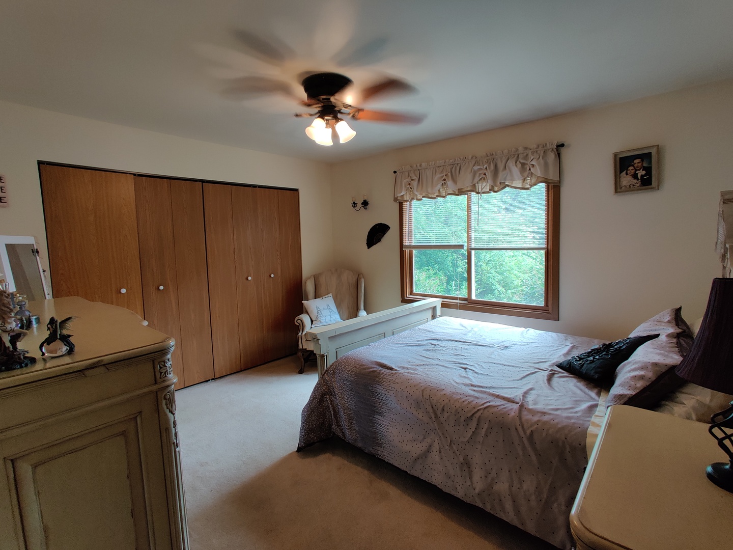 210 Baron Drive Spring Grove, IL 60081 - Photo 11 of 28 Gallery Image 11