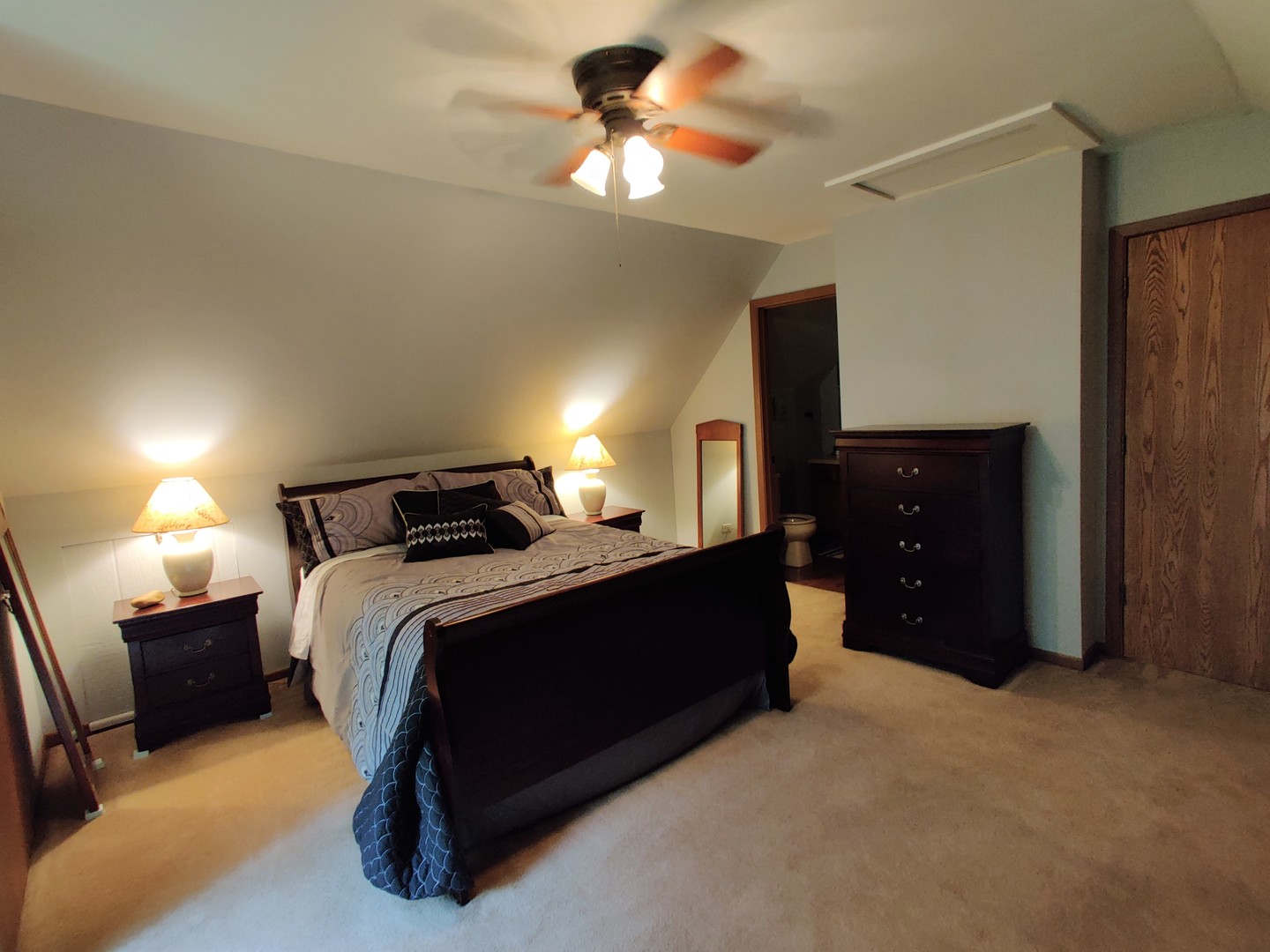 210 Baron Drive Spring Grove, IL 60081 - Photo 17 of 28 Gallery Image 17