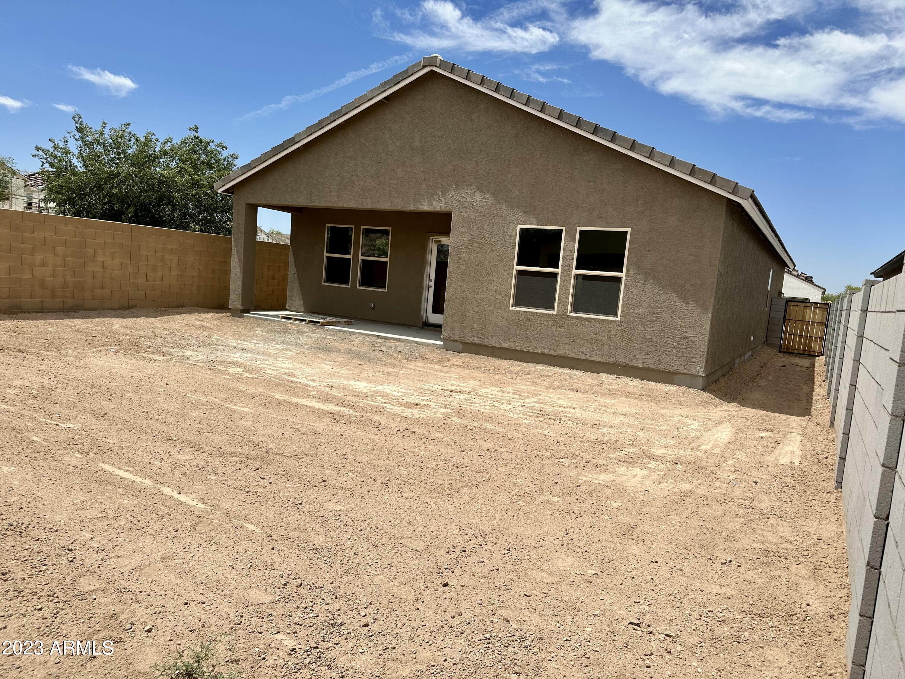 5847 East Athena Road Florence, AZ 85132 - Photo 11 of 13 IMG_2718