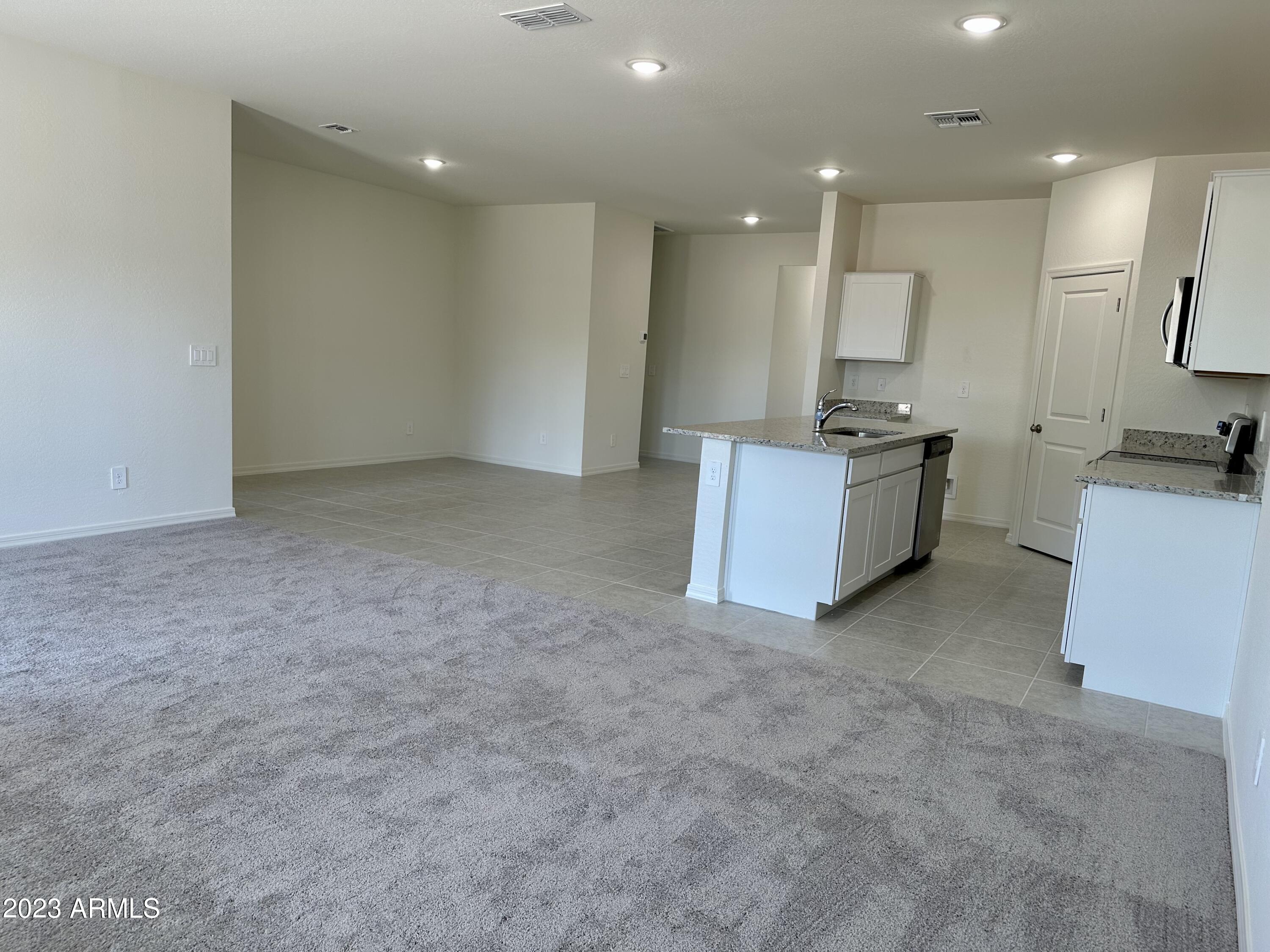 5847 East Athena Road Florence, AZ 85132 - Photo 12 of 13 IMG_2087