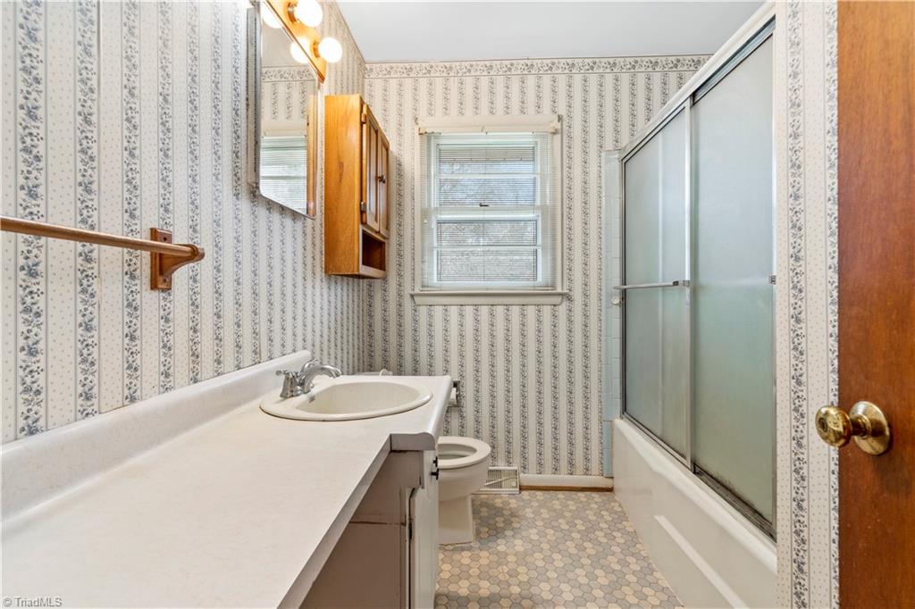 3015 Pleasant Ridge Road Summerfield, NC 27358 - Photo 8 of 12