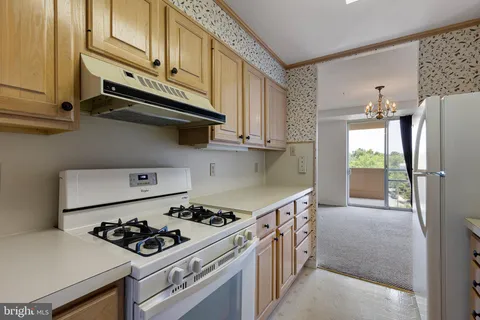 $180,000 | 2401 Pennsylvania Avenue, Unit 715, Wilmington, DE 19806