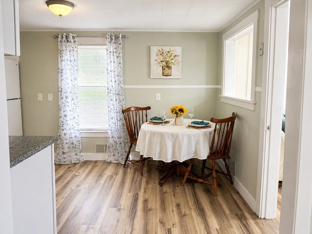 266 Petersham Road Athol, MA 01331 - Photo 7 of 24