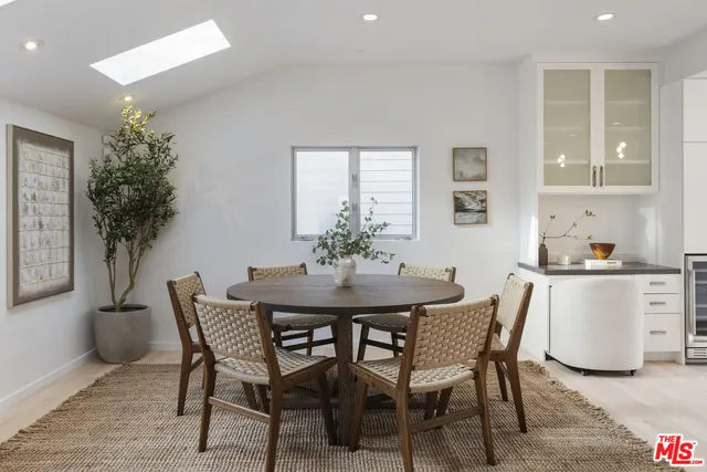 $3,295,000 | 257 Entrada Drive, Santa Monica, CA 90402