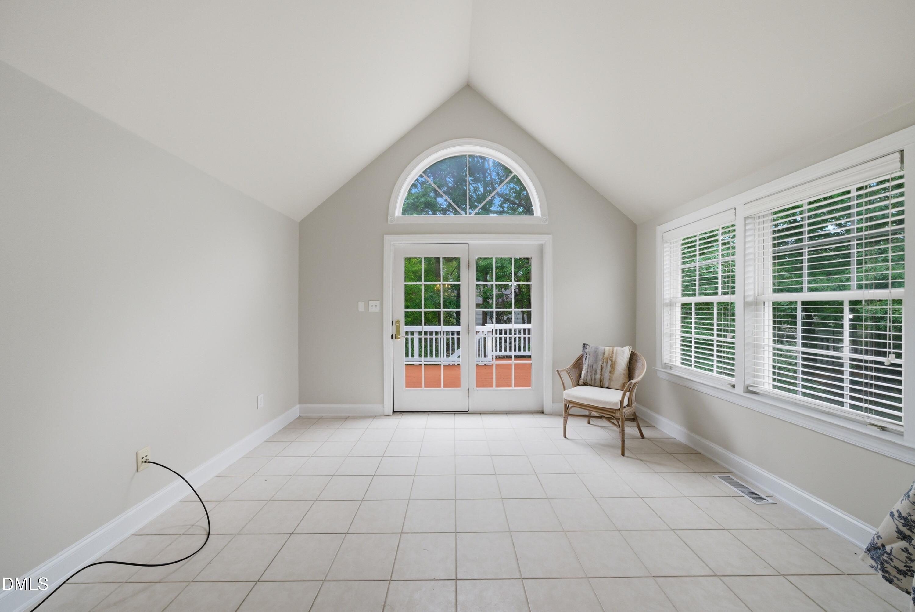 9125 White Eagle Court Raleigh, NC 27617 - Photo 11 of 44 DSC09571