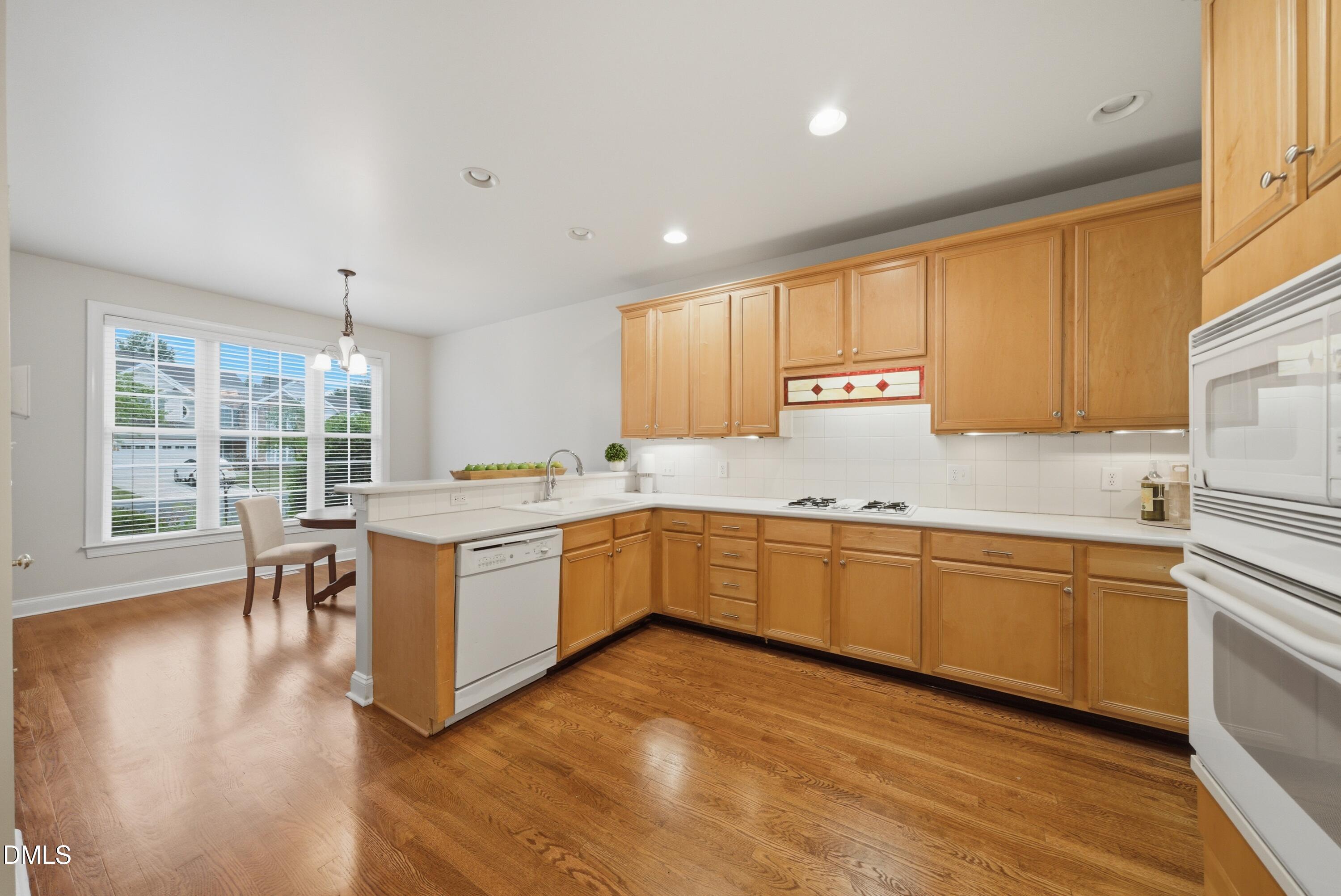 9125 White Eagle Court Raleigh, NC 27617 - Photo 13 of 44 DSC09616